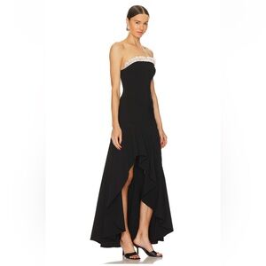 LPA Giovanna Gown in Black